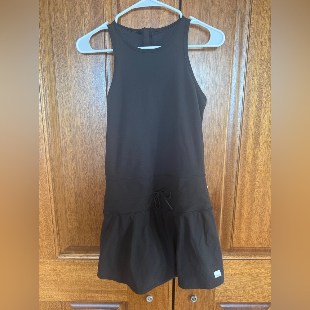 Vuori Black Casual Dress